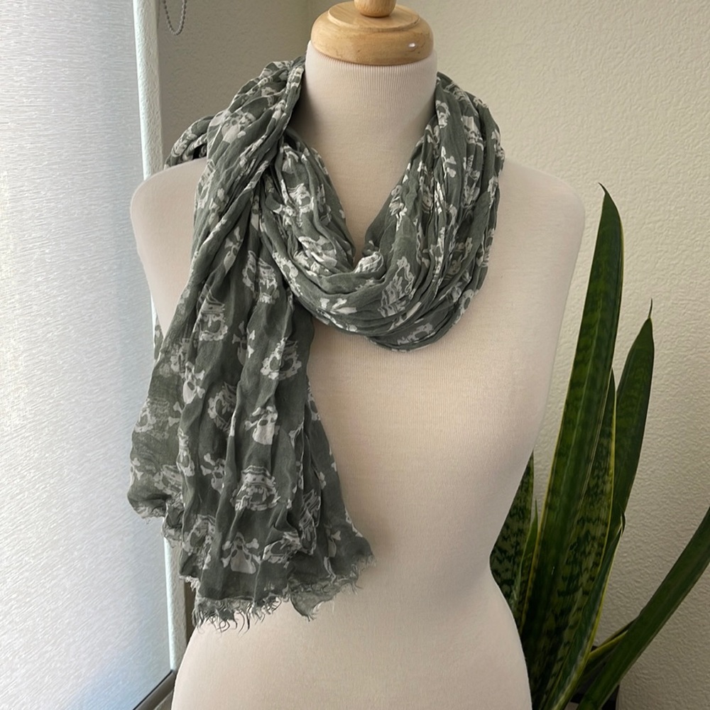 Luxe Skull and Crowns Scarf